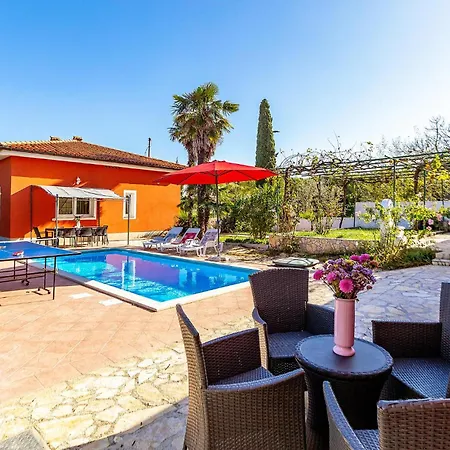 Сasa de vacaciones Beautiful In With Wifi Pula
