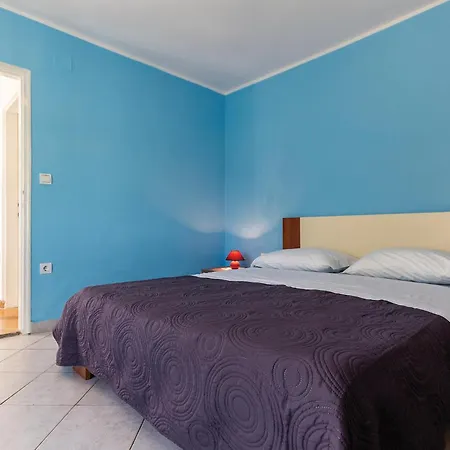 Casa vacanze Beautiful In With Wifi Pola