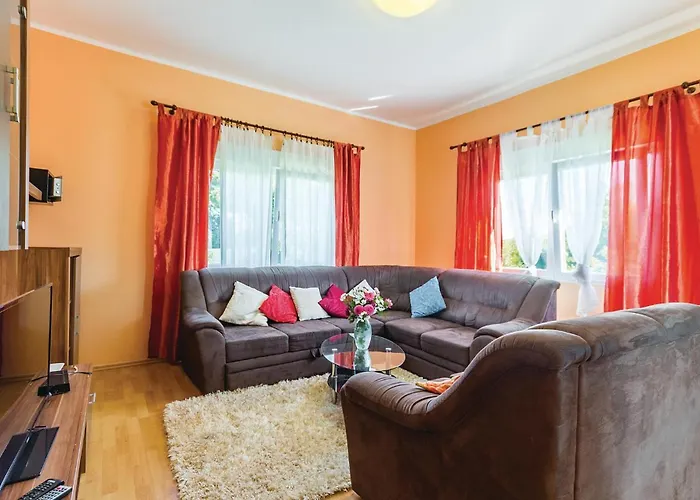 Beautiful In With Wifi 풀라